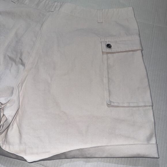 Nike Life Woven White Cargo Shorts Men's Size 40 Swoosh Nike Logo. Big Pockets - Picture 12 of 12